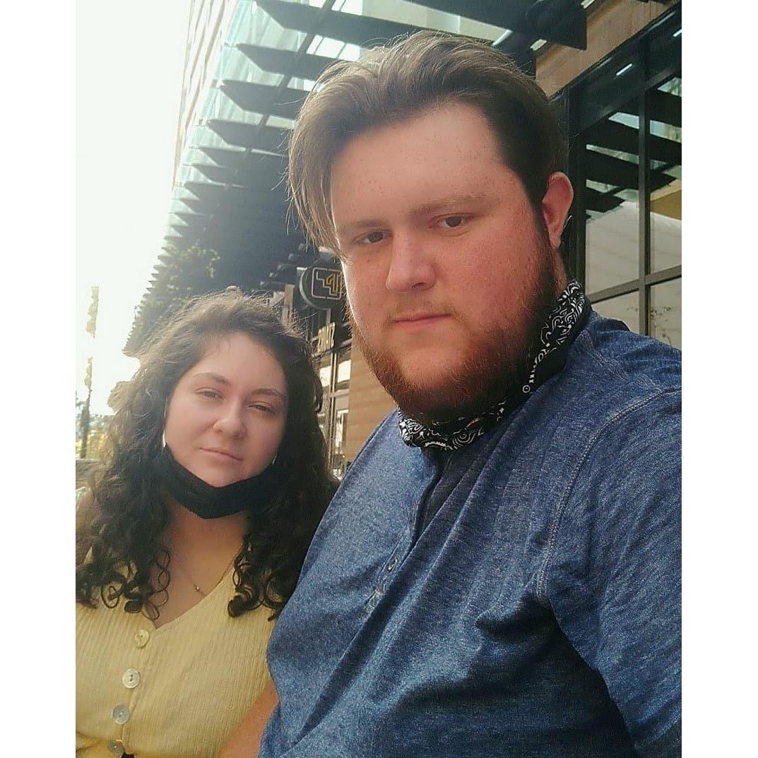 Somehow, we took this "cool" photo and look like we are on the cover of some folk album, ready to drop our new single.
