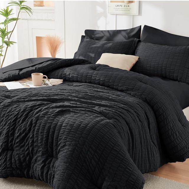 HYMOKEGE Black California King Comforter Set Seersucker 7 Pieces, All Season Luxury Bed in a Bag for Bedroom, Bedding Set with Comforters, Sheets, Pillowcases & Shams