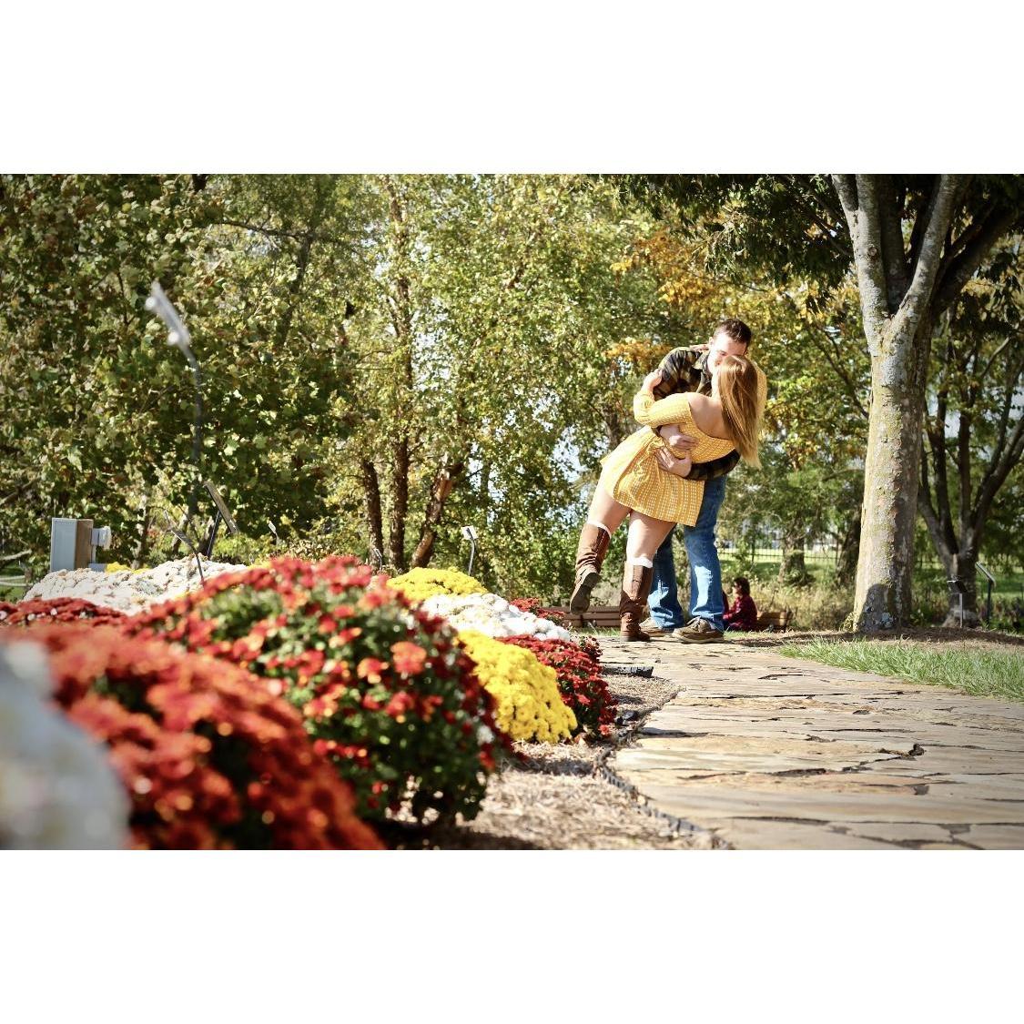 Engagement Photos!