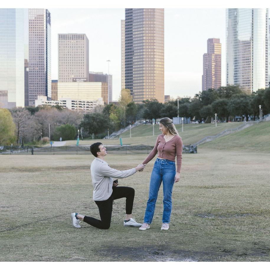 What had started off as a walk down Buffalo Bayou to catch the sunset, soon changed into one of the best surprises and one of our favorite days (1.16.2025)!