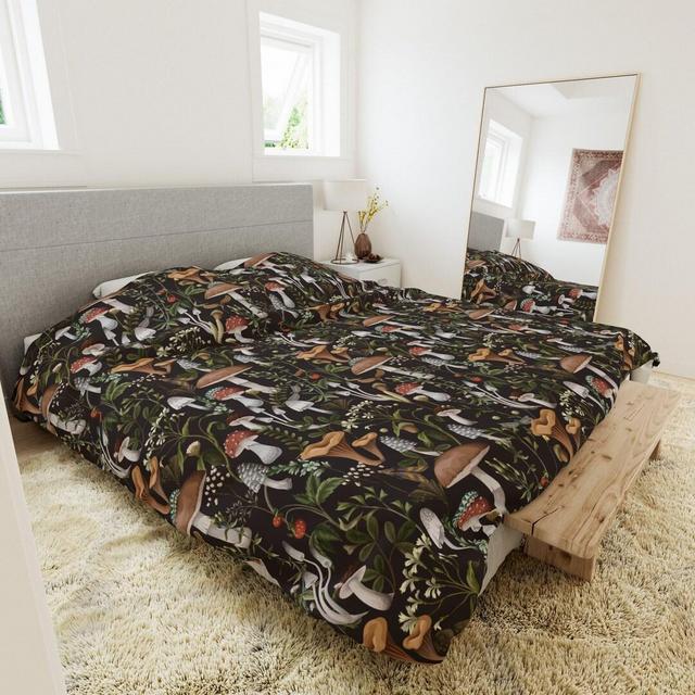 Mushroom Forest Duvet Cover, Size: Queen