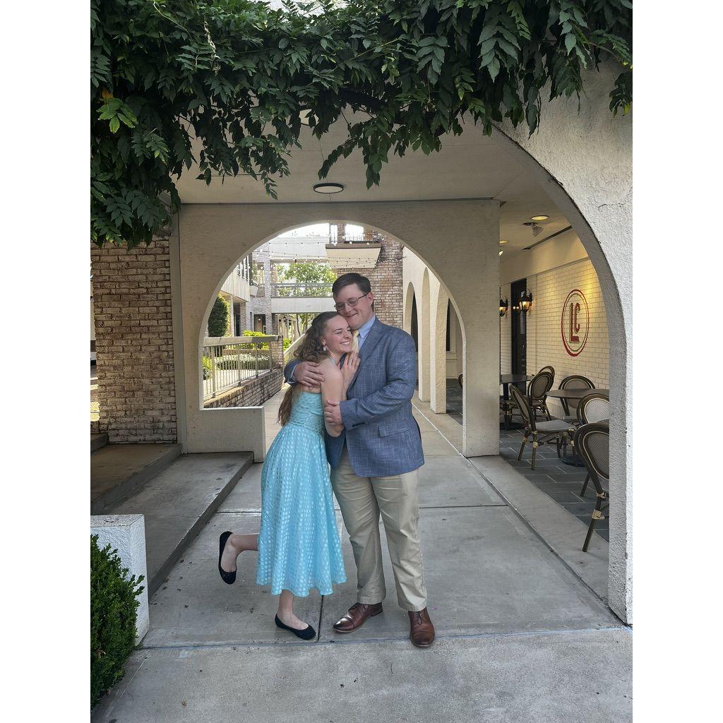 Fancy summer date in Highland Village