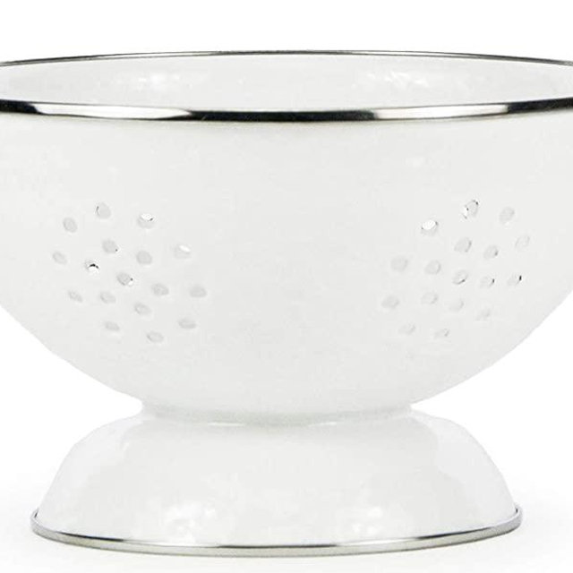 Golden Rabbit Enamelware - White on White Texture Pattern - 3 Quart Medium Colander