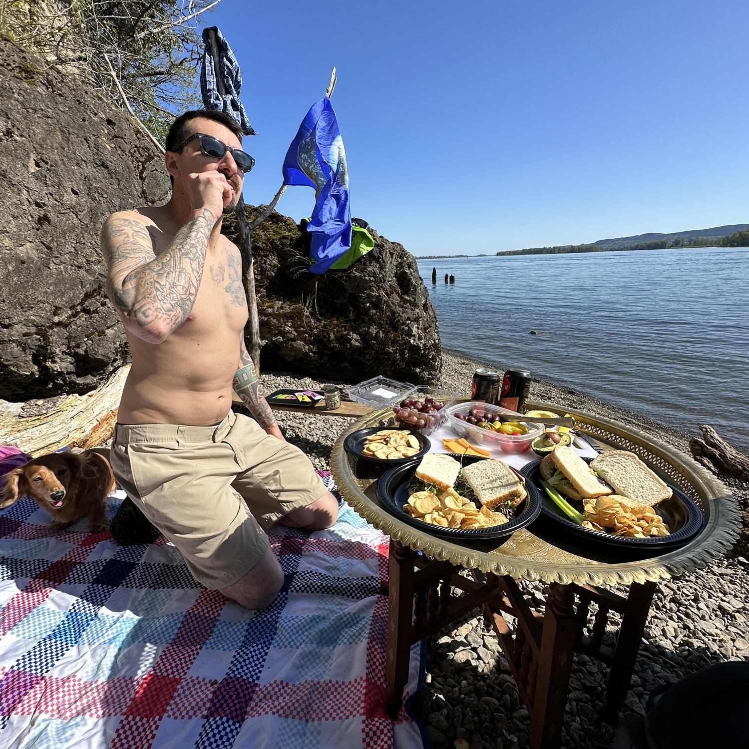 Sara took Kolby on a surprise secret swim spot, and setup a picnic before he arrived.
