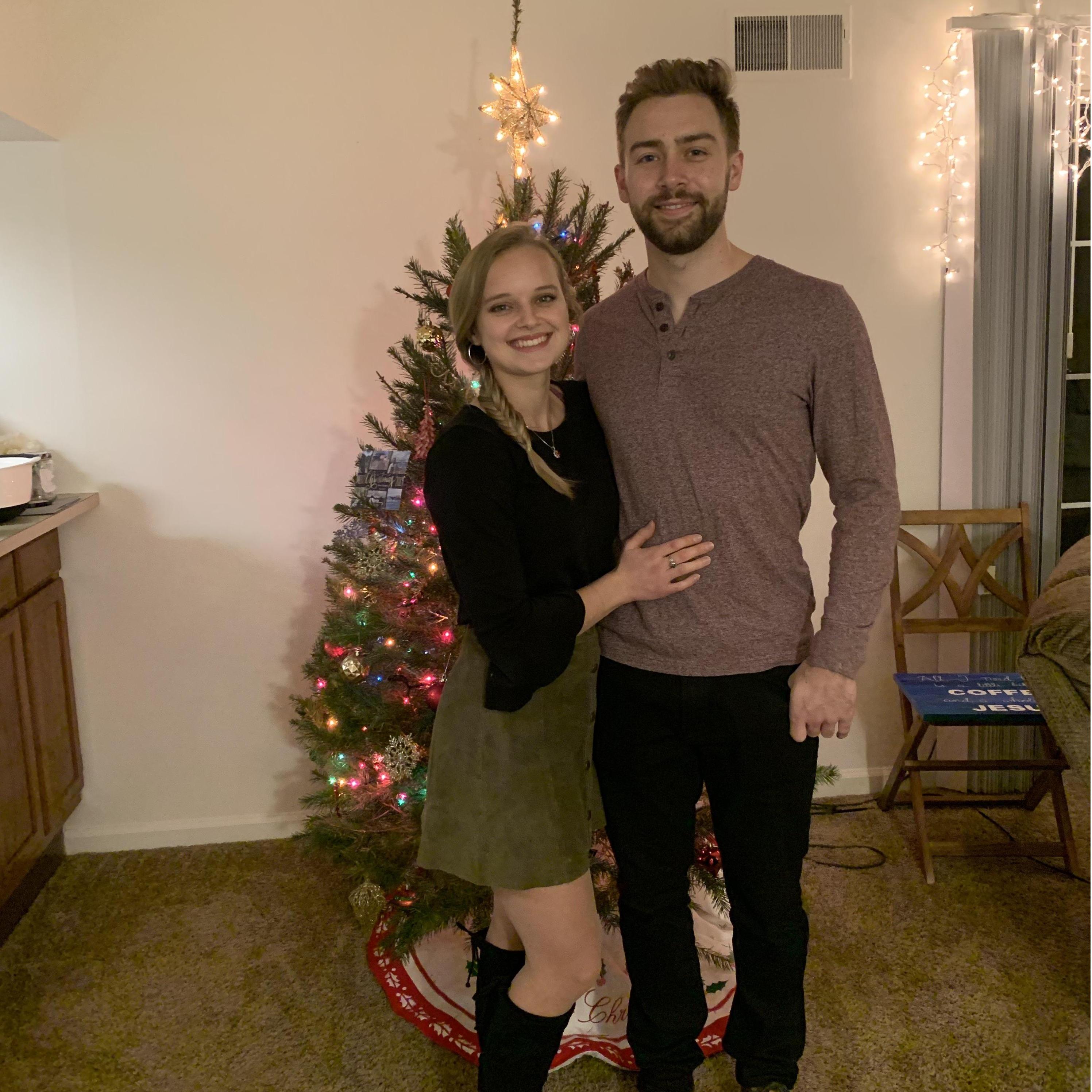 Our 3rd anniversary date night! Thai food 😋