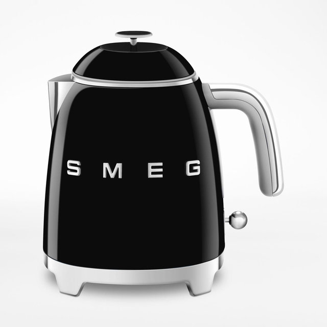 Smeg Black Mini Electric Kettle