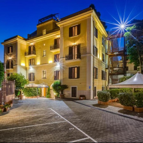 4 Night Stay at Hotel in Rome