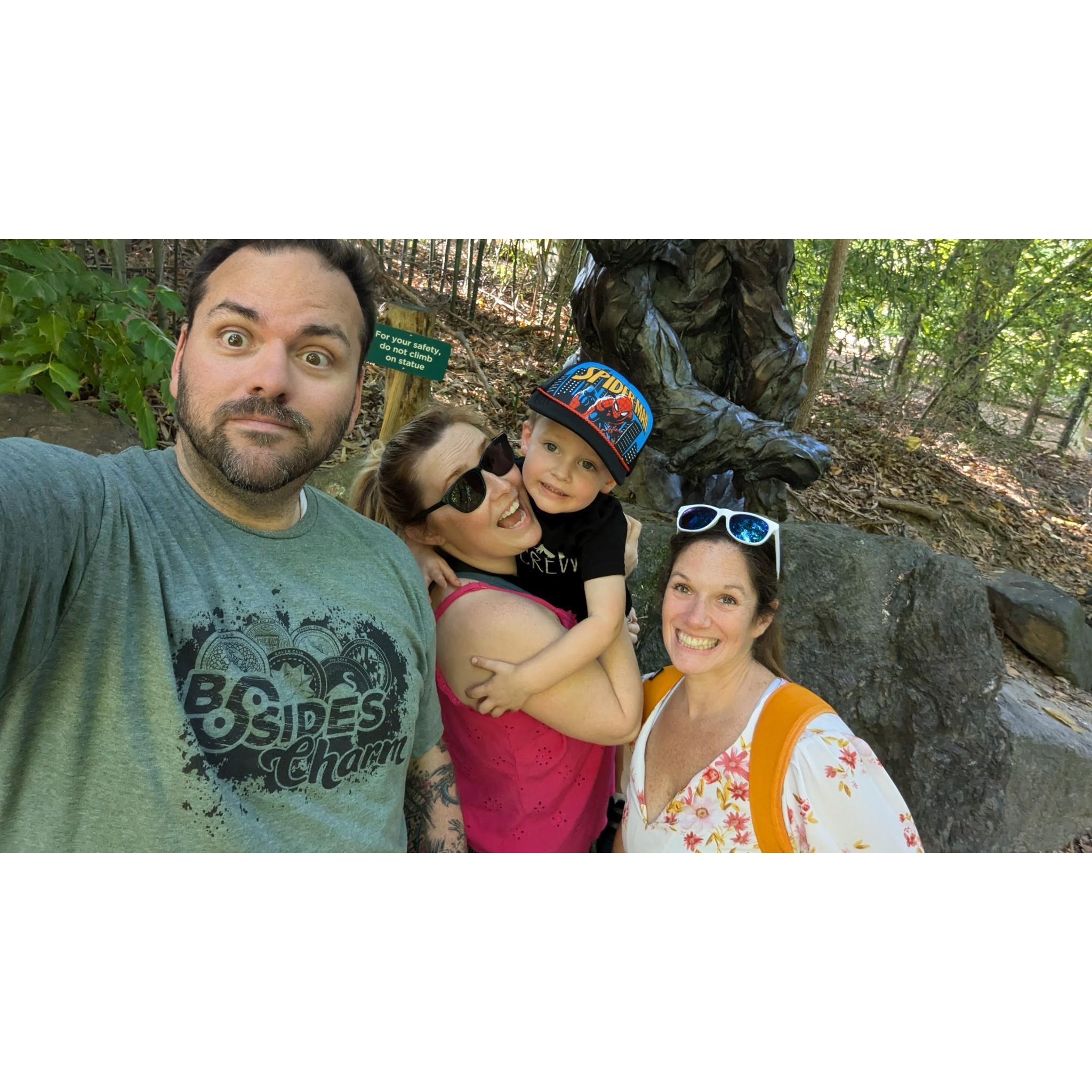 Baltimore Zoo with Jen and G.