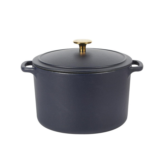 Sur La Table Millau 5.5-quart Enameled Cast Iron Dutch Oven
