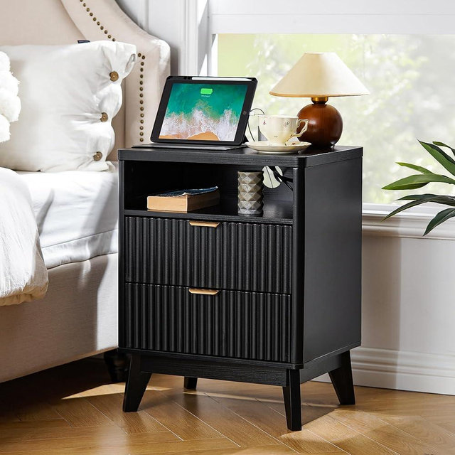 Fluted Nightstand with Charging Station, 19.7 inch Wide End Table with 2 Drawers, Modern Wood Bedside Table for Bedroom, Living Room, Black