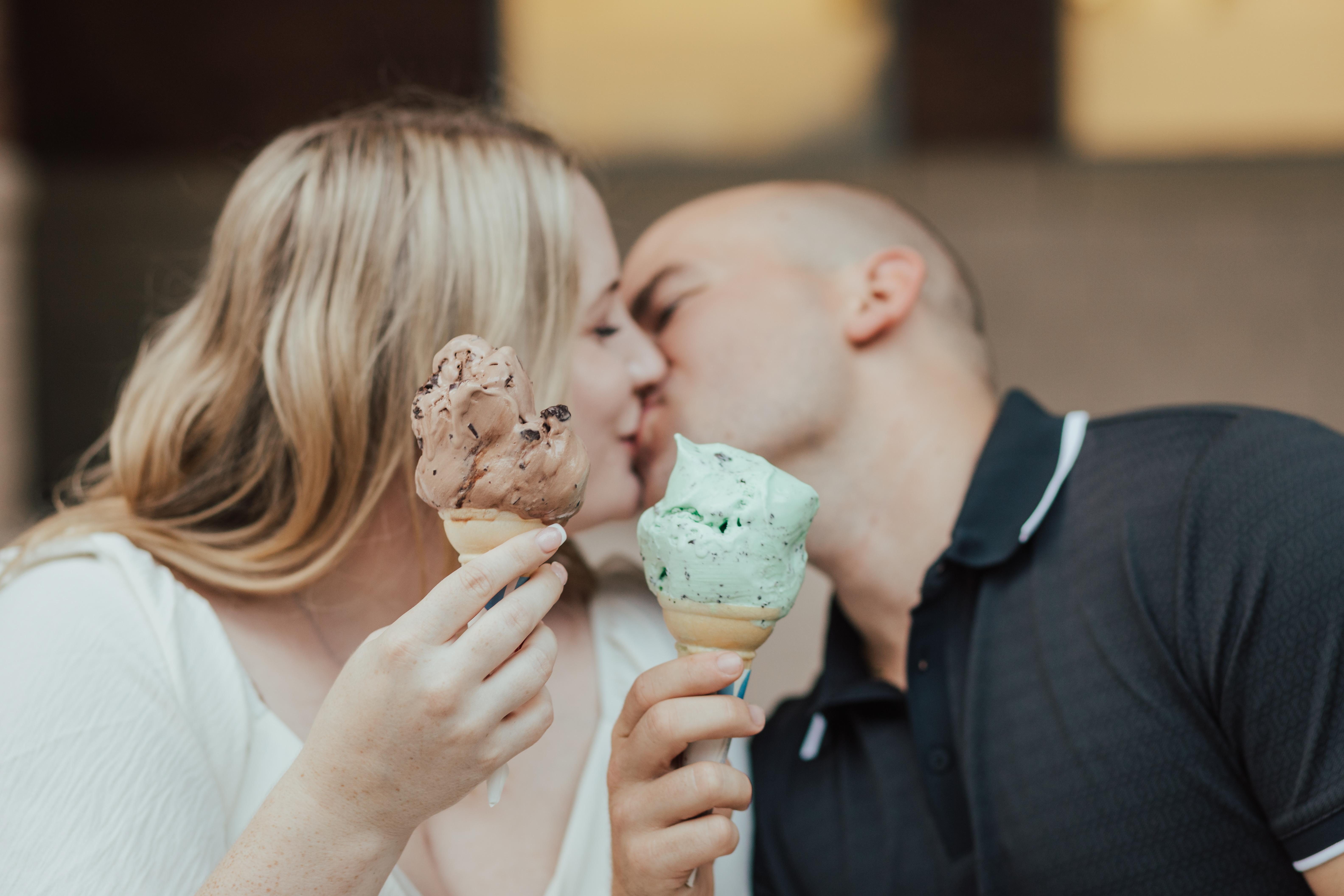 The Wedding Website of Megan Davis and Leo Skoronski