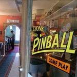 Lyons Classic Pinball