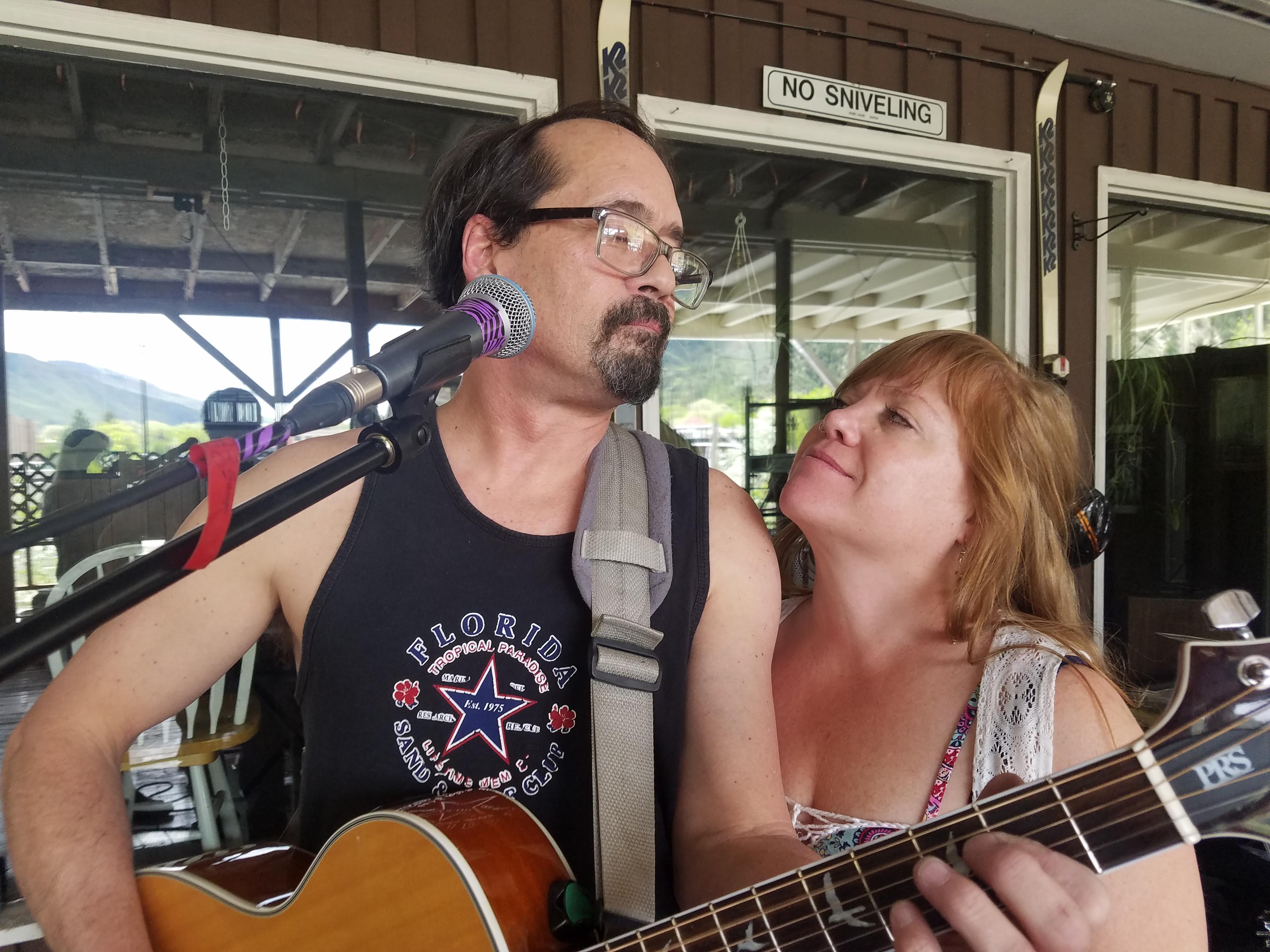 The Wedding Website of Traci Wilson and Douglas Bernes