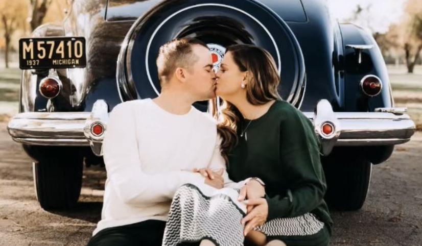 The Wedding Website of Kelly Glish and Wayne Bess