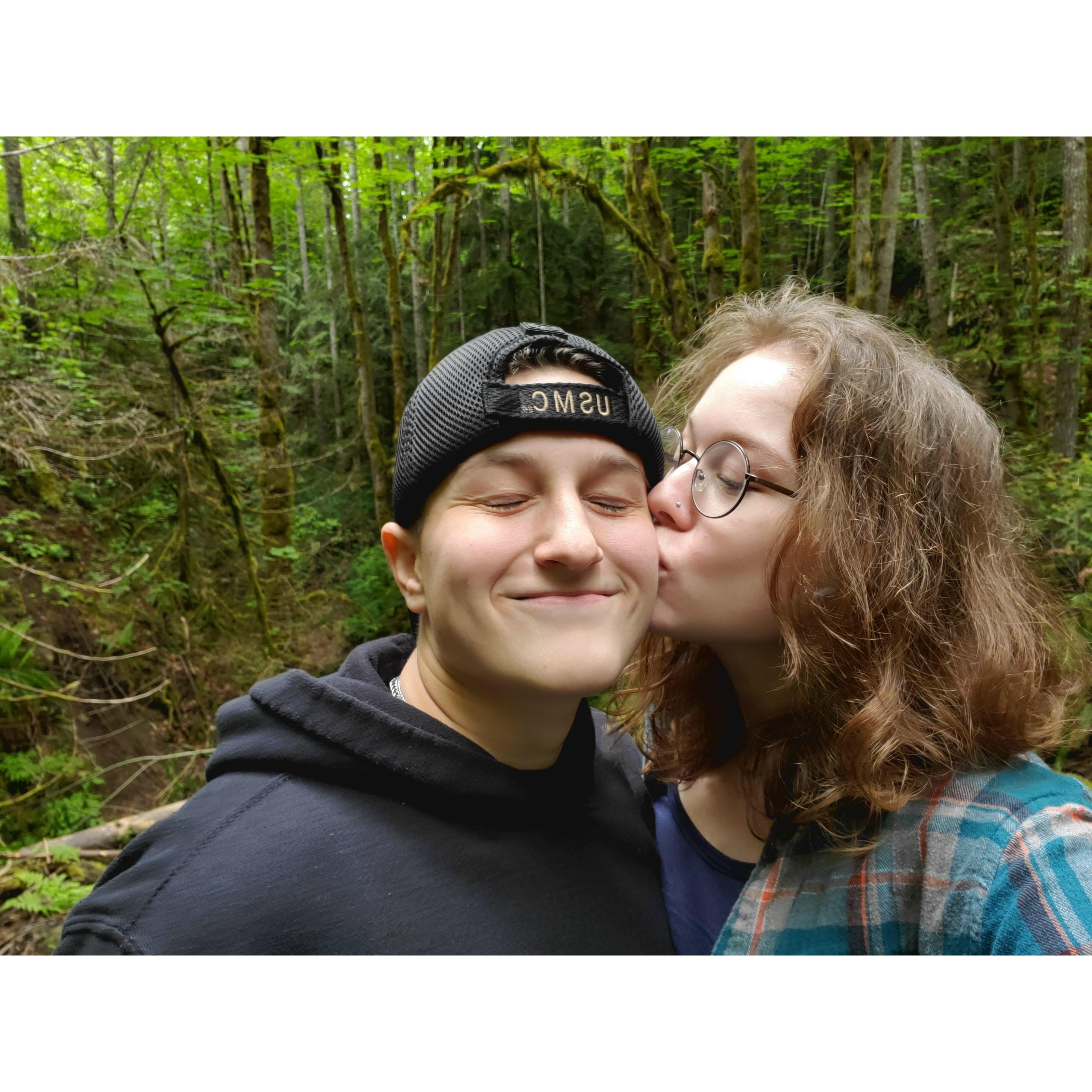 This was Arynne's birthday hike, and my first time meeting (almost) her entire family!
