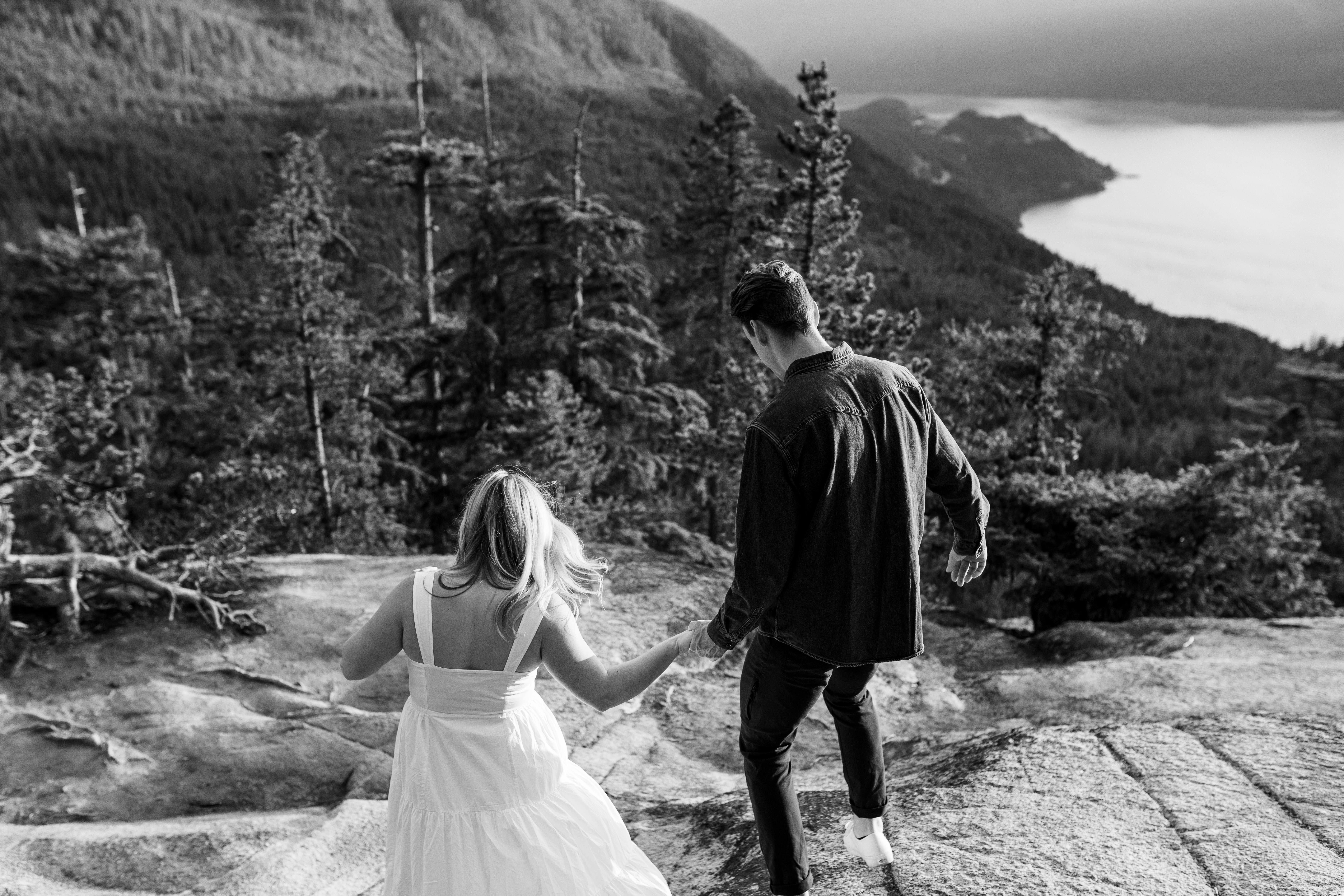 The Wedding Website of Victoria Borbas and Rob Kelly