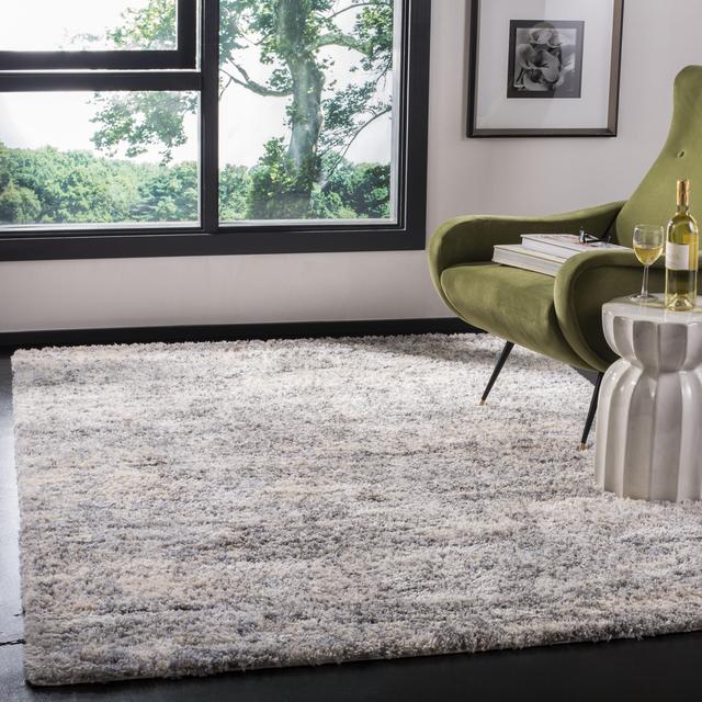 Safavieh Berber Harold Abstract Plush Shag Area Rug, Grey/Cream, 5' x 7'