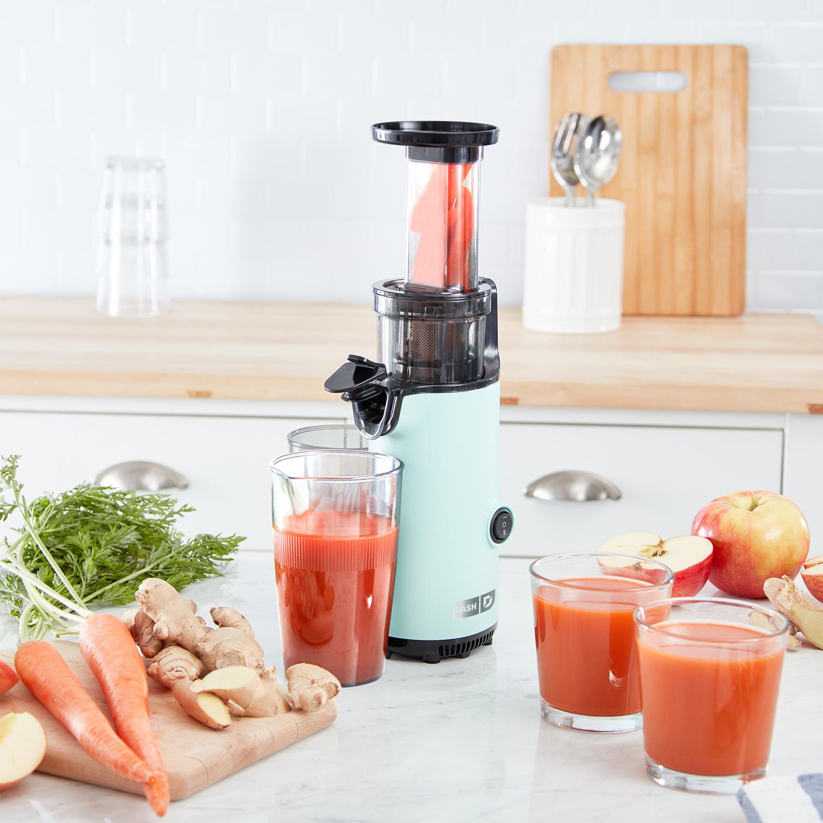 Dash Compact Cold Press Power Juicer (Aqua)