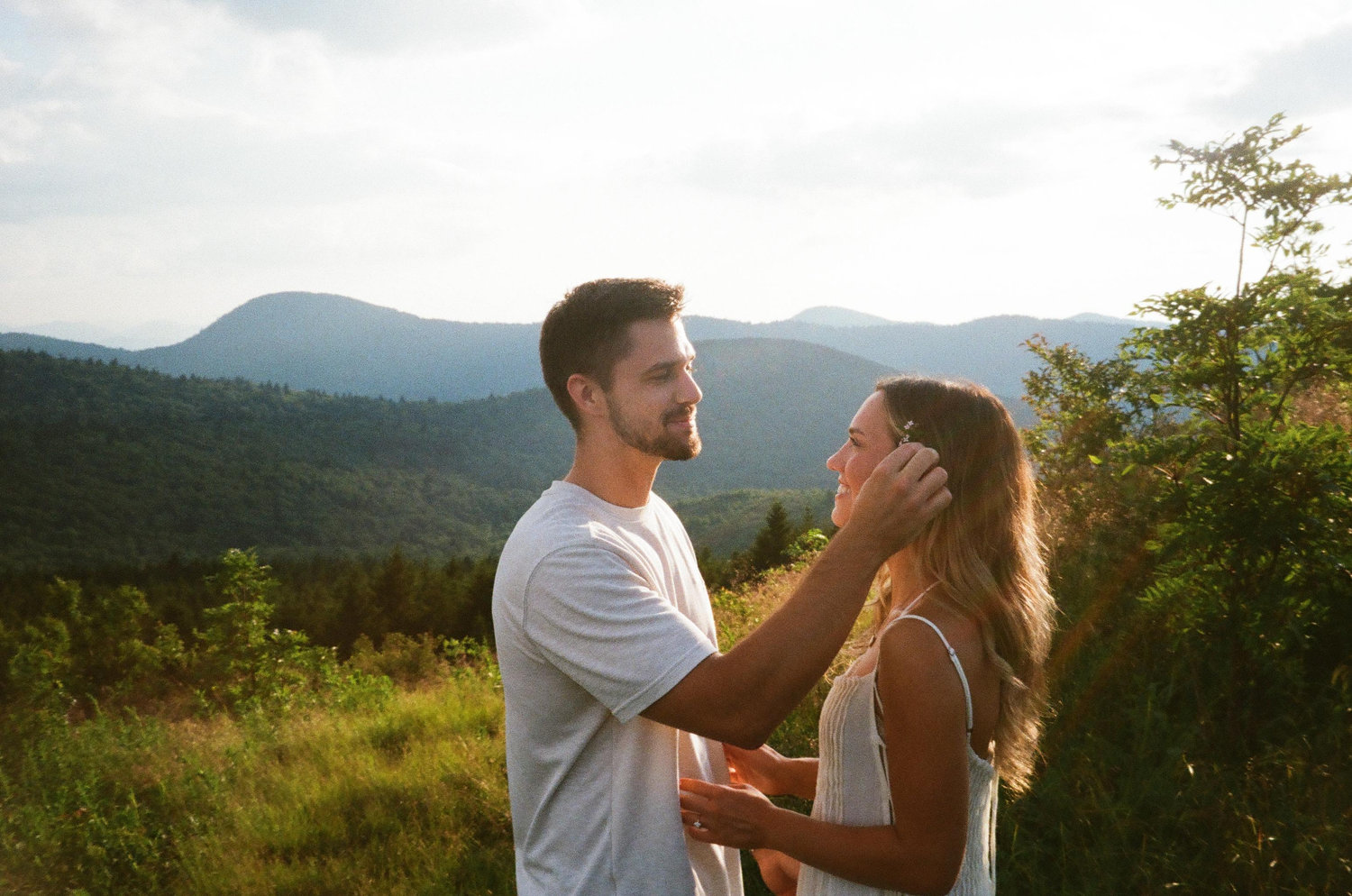 The Wedding Website of Lauryn Rosalie Brown and Harrison Seibel Bonds