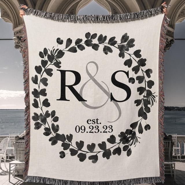Personalized Throw Blanket Cotton Anniversary Gift for Wife Couples Initials Second Anniversary Gift,Wedding Gift for Couples Engagement