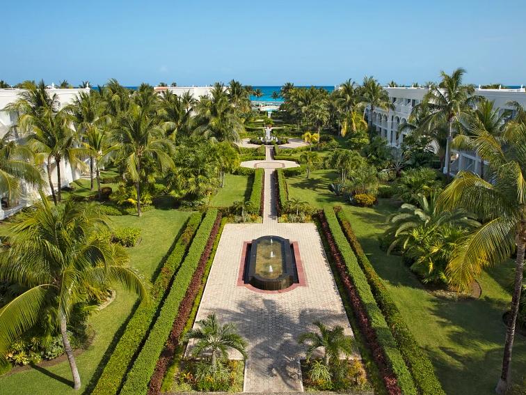 The Wedding Website of Maria Nolen and Michal Kondrat