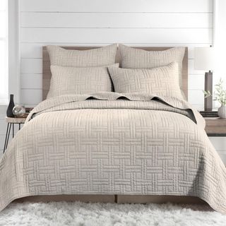 Melange Stitch 3-Piece Reversible Quilt Set