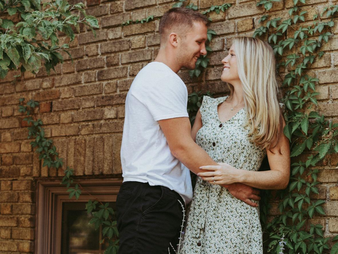 The Wedding Website of Gabrielle Alguire and Andrew Muckin