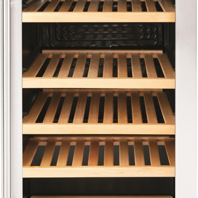 GE - 109 Can / 31 Bottle Beverage and Wine Center - Stainless steel
