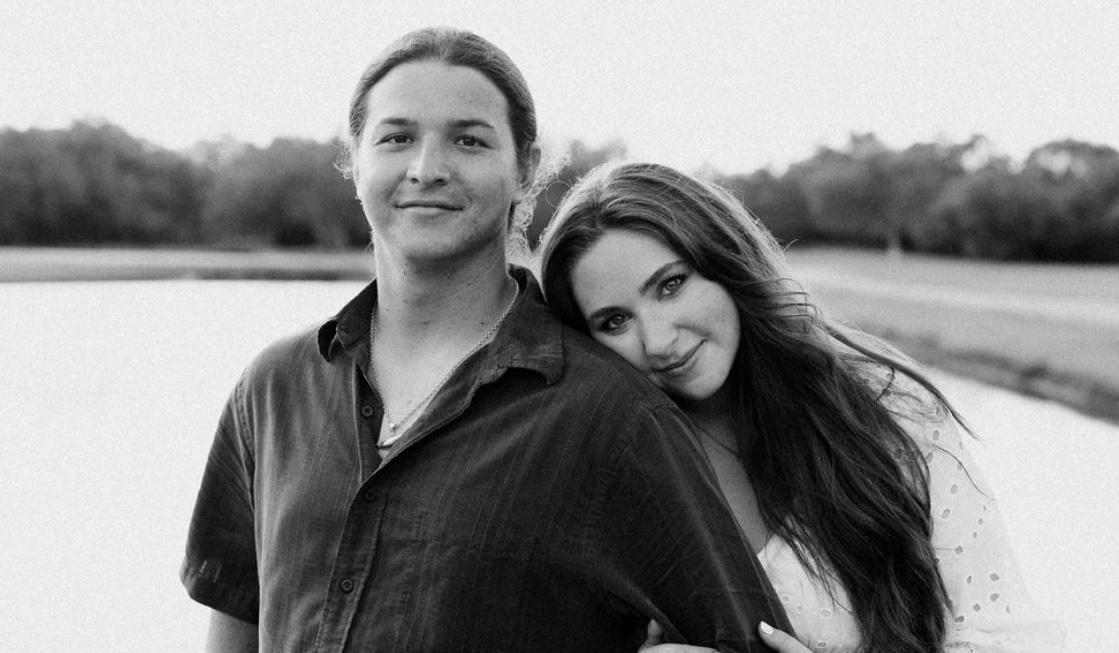 The Wedding Website of Claire Stoilis and Hollis Vela