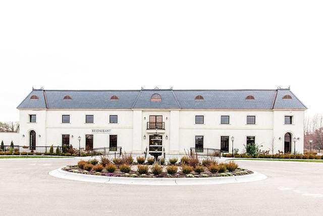 The Wedding Website of Celeste Melonas and Maksim Aarnio