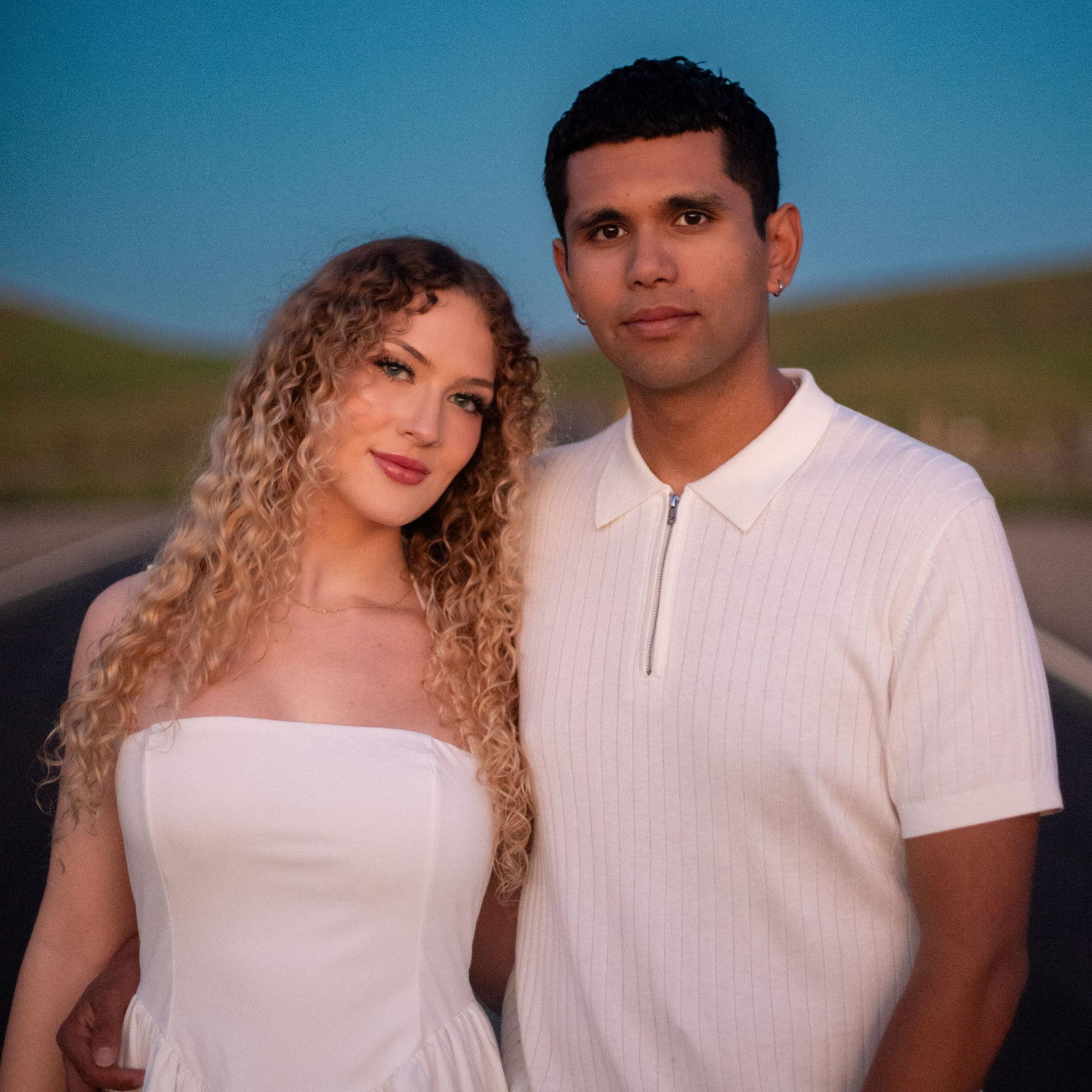 Engagement photos in the Buttes / Fotos de compromiso en las Buttes (2026)