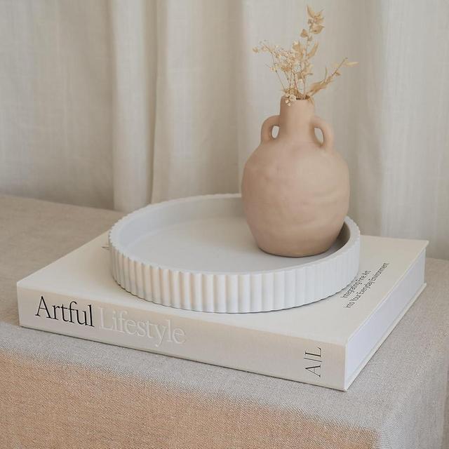 Decorative Concrete Tray & Book Decor Set - Scalloped Tray & Linen Box Enhance Your Coffee Table or Bookshelf Decor - Stylish Home Decoration for Your Living or Dining Room & as a Housewarming Gift