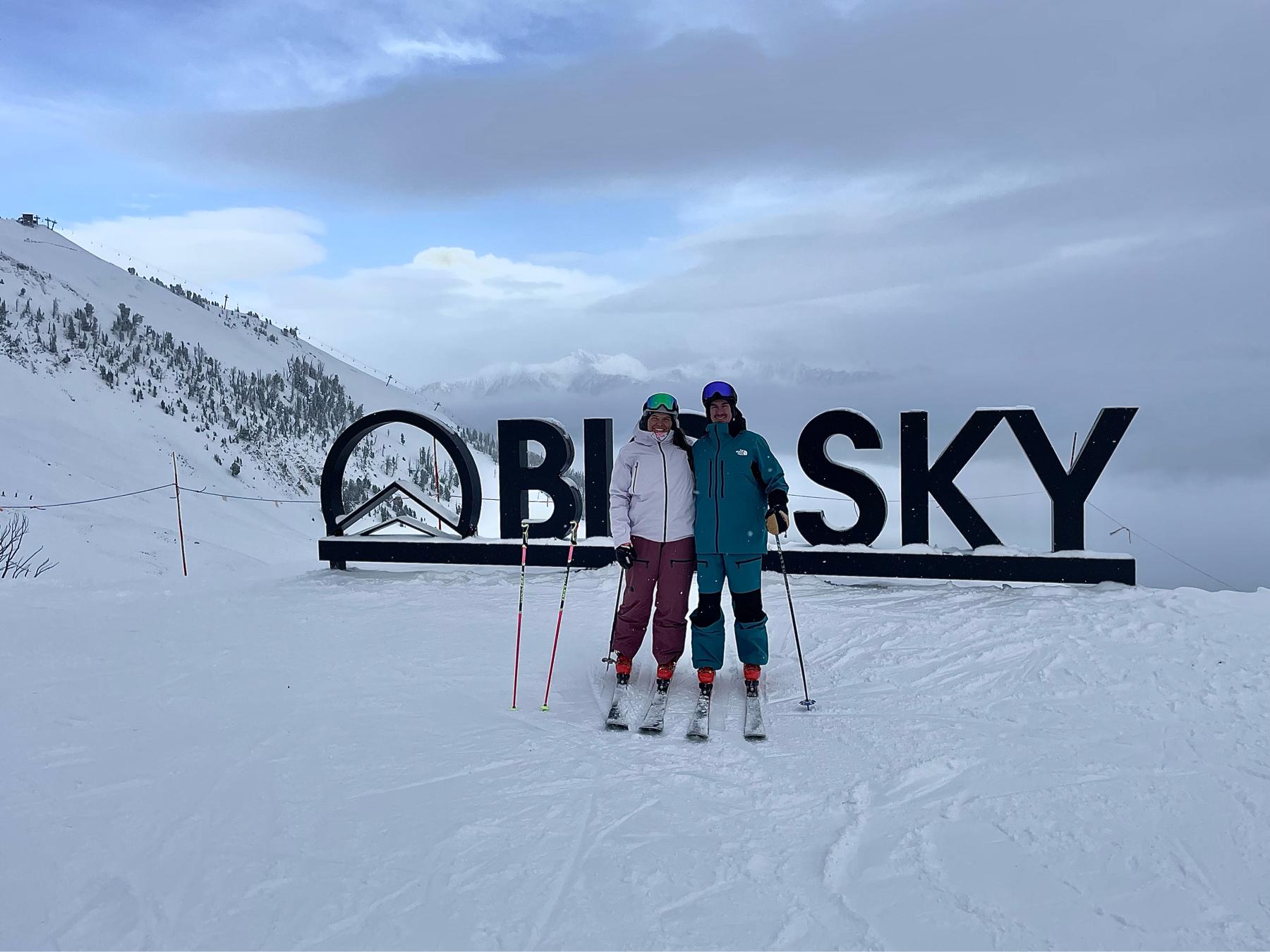 The Wedding Website of Zoe Mavis and Austin Crisp