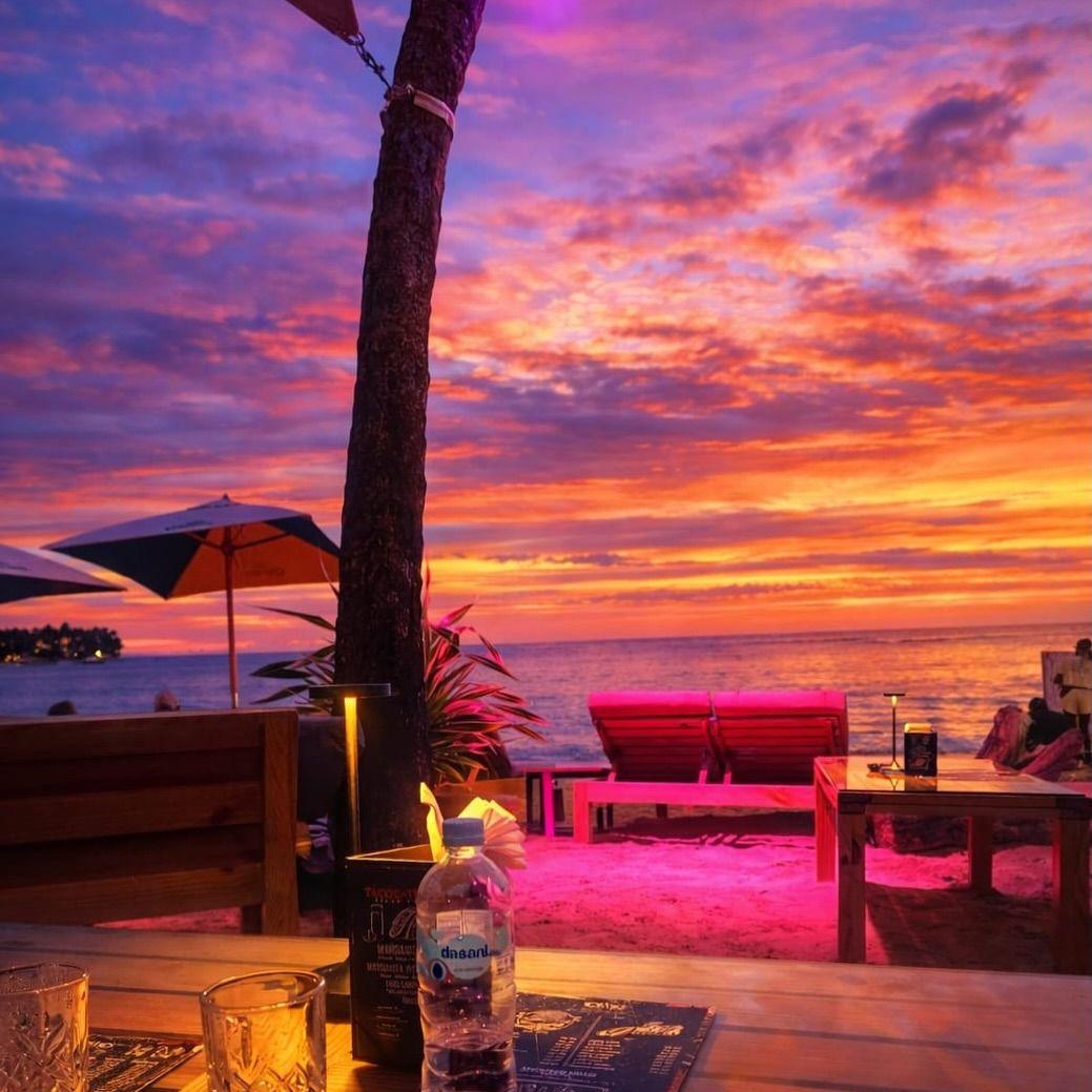 Welcome drinks at Onno's beach Club!