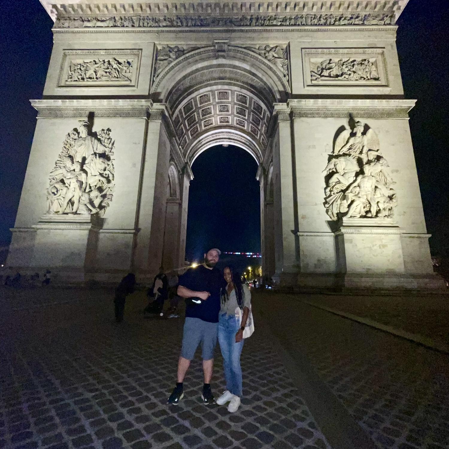 Arc de triomphe: Paris, France