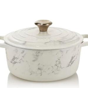 Le Creuset 4.5 Qt. Marble Appliqué Round Dutch Oven