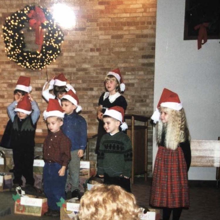 Red Balloon Preschool 
12/2001