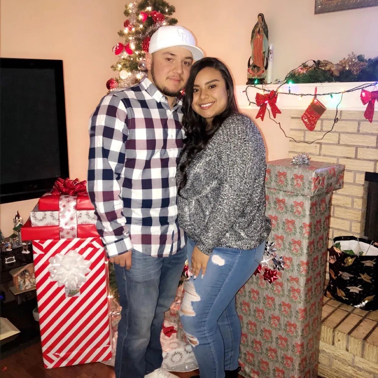 DECEMBER 27, 2019
Nuestra primer Navidad juntos 🎄