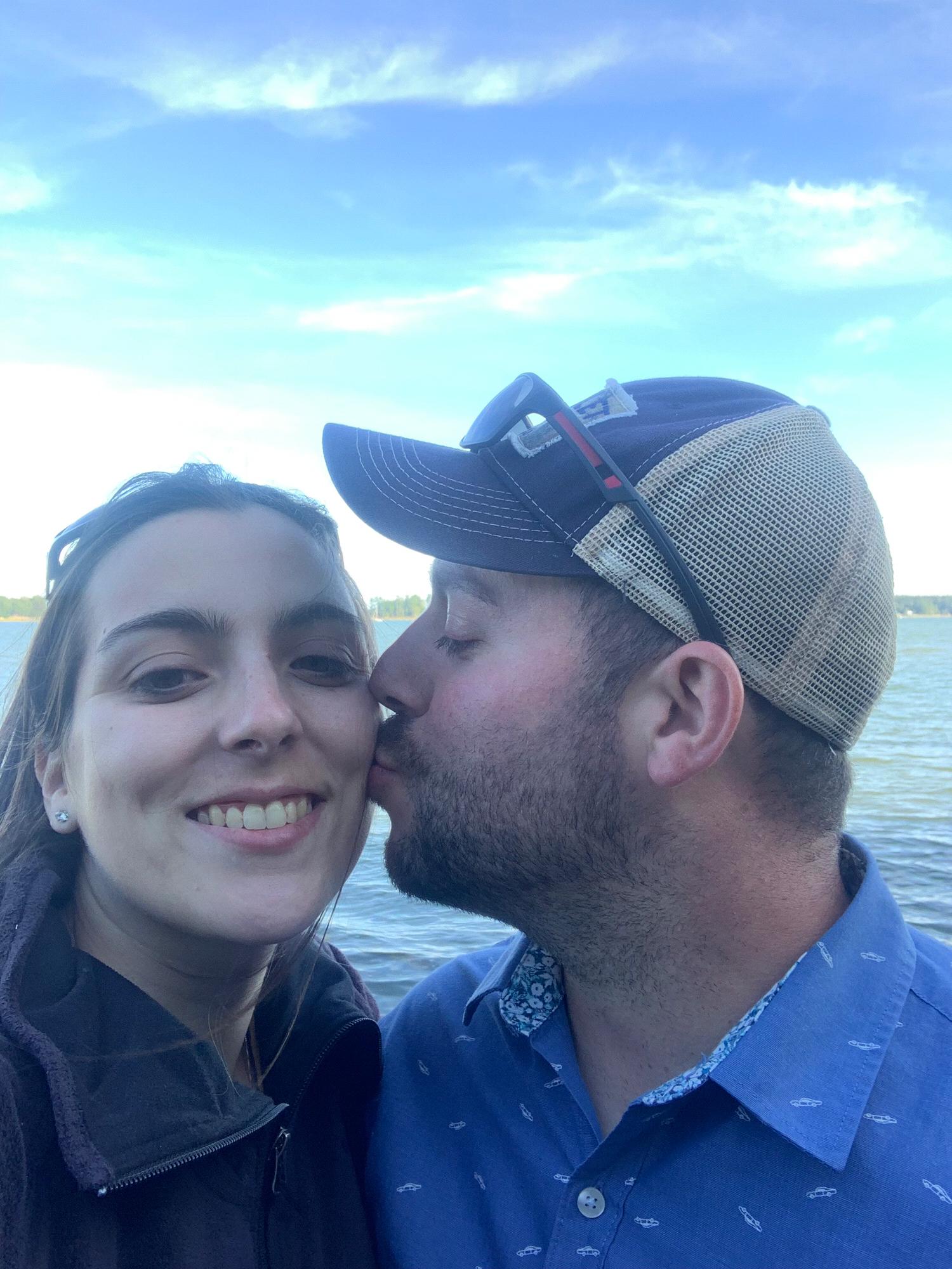 The best kind of kiss is when you have to stop because you can’t stop smiling 😀