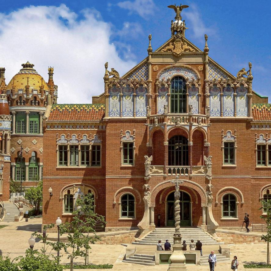 Reciente Modernista de Sant Pau
A beautiful Art Nouveau hospital complex turned UNESCO World Heritage Site. Less crowded than many major attractions and absolutely worth a visit.