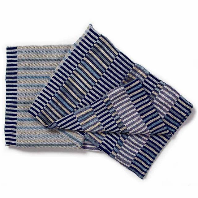 REBECCA ATWOOD Woven Throw Blanket in Navy