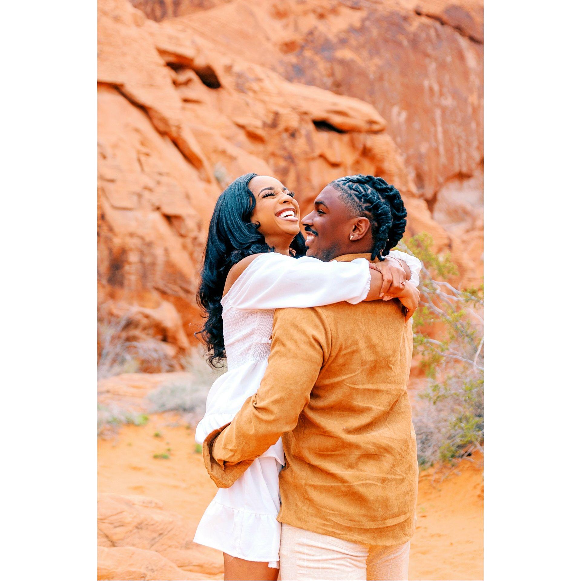 Engagement photoshoot in the Valley of Fire National Park in Nevada