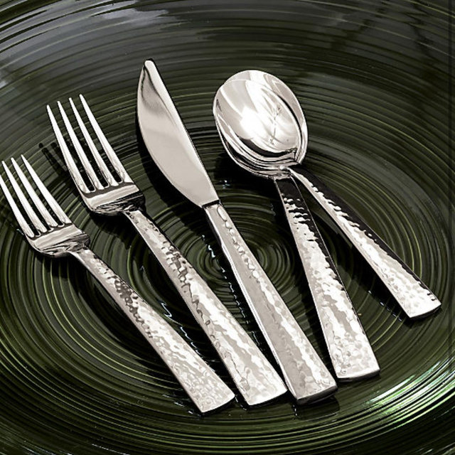 Mesa Mirror 20-Piece Flatware Set