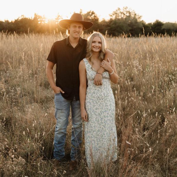 Ashton Winter and Tank Keeter's Wedding Website