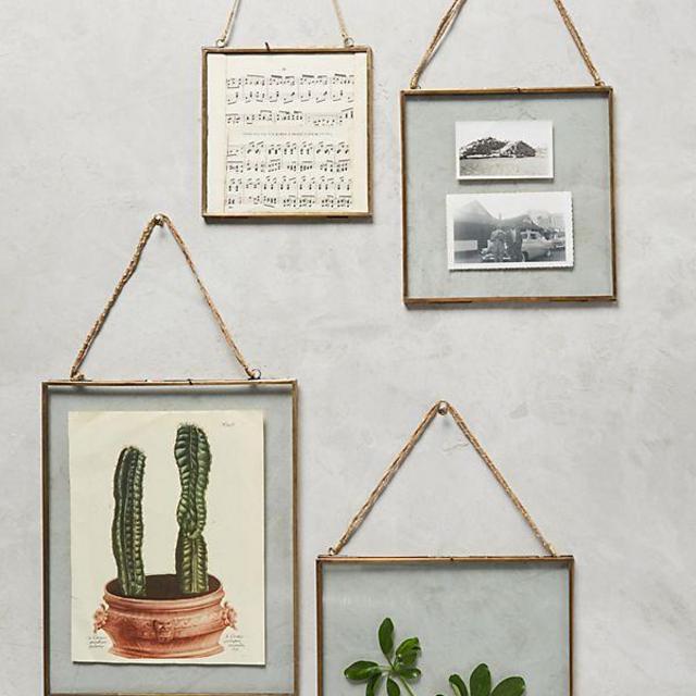 Viteri Bronze 11 x 14 Hanging Frame