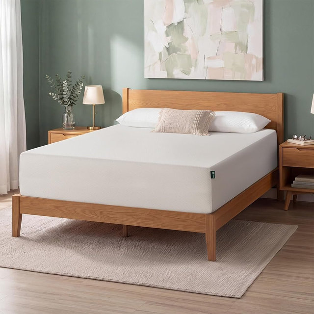 Zinus 14 Inch King Green Tea Memory Foam Mattress, Fiberglass Free, Medium Firm Feel, Zoned Pressure Relief, Certified Safe Foams & Fabric, Mattress in A Box