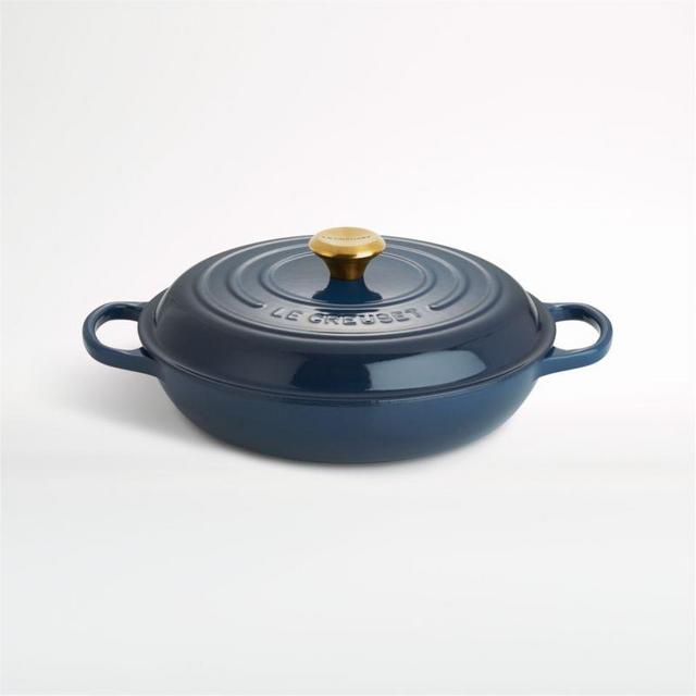 Le Creuset ® Signature 3.5-Qt. Enameled Cast Iron Everyday Pan