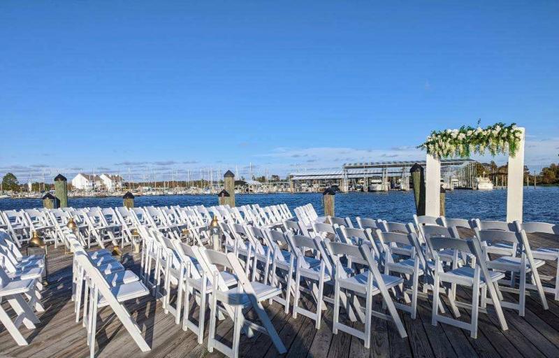 The Wedding Website of Shelby Kays and Justin Arnold