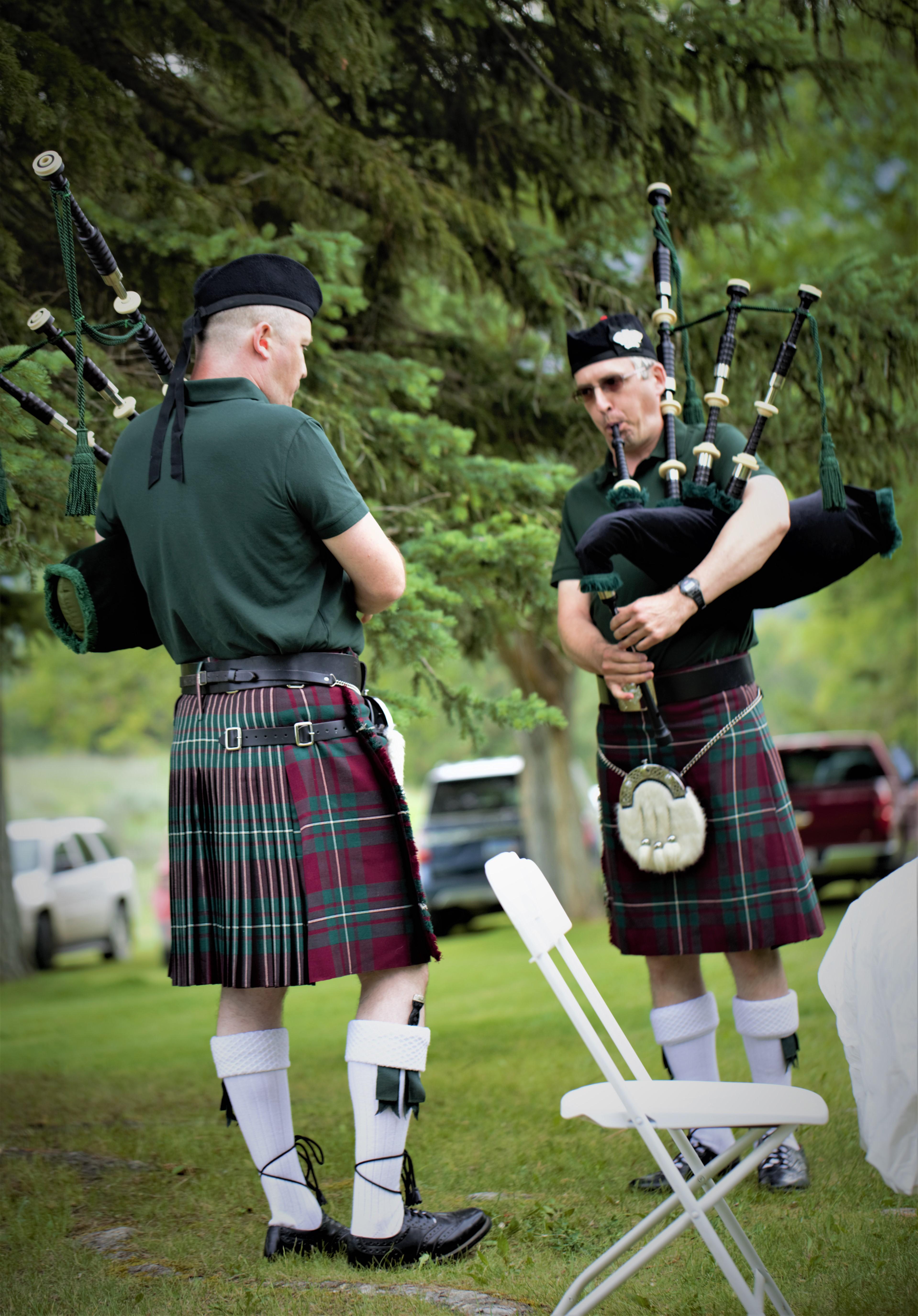 The Wedding Website of Megan Folsom and Chris Alexander