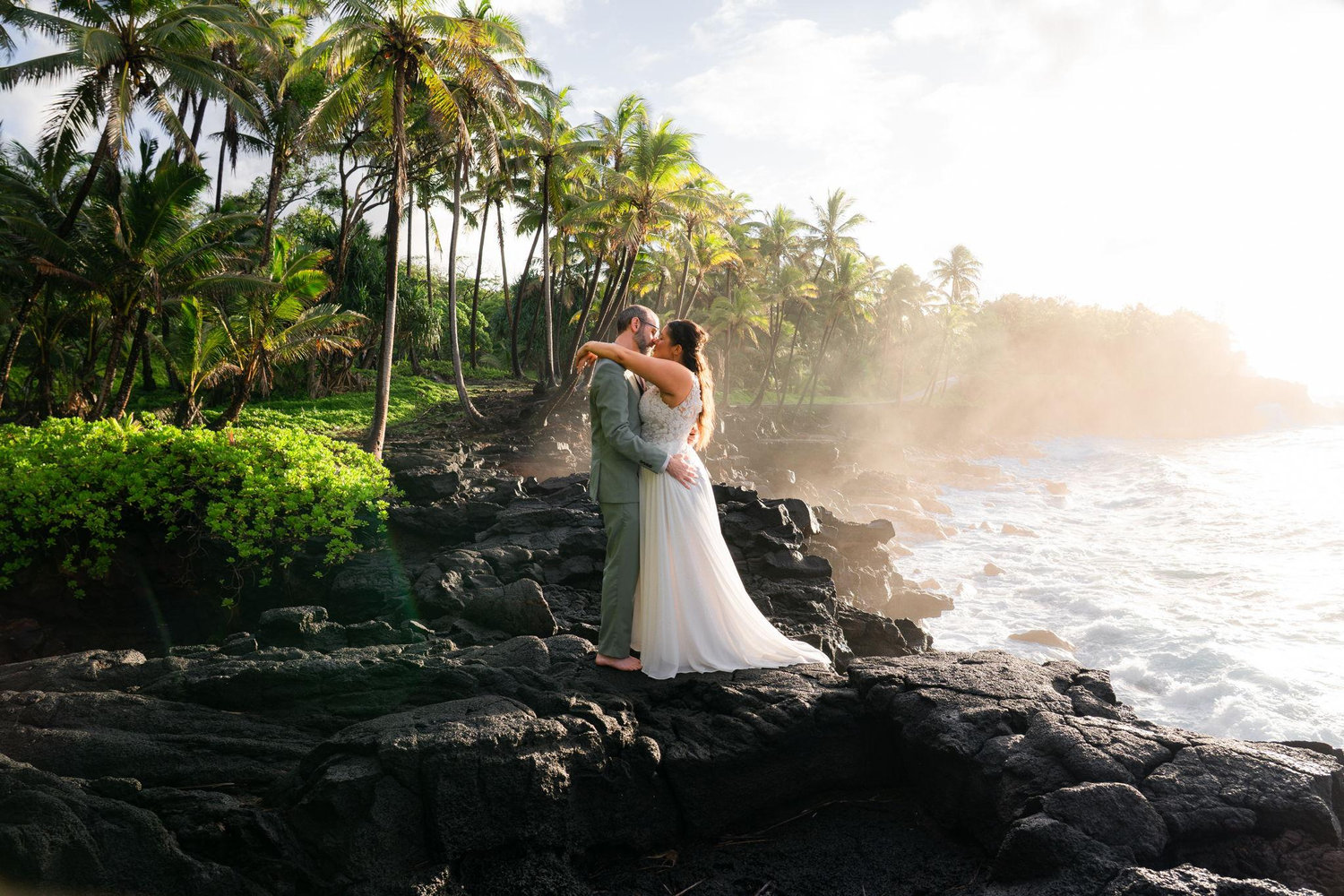 The Wedding Website of Leanna Vannarom and Robert Klaus